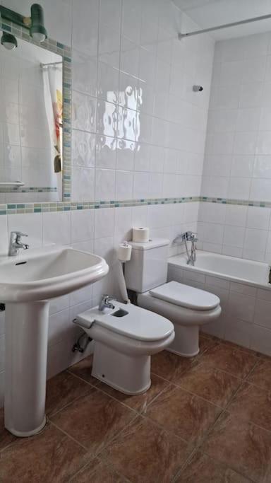 Bungalow Con Jardin Y Piscina Cerca De La Playa Oropesa del Mar Esterno foto