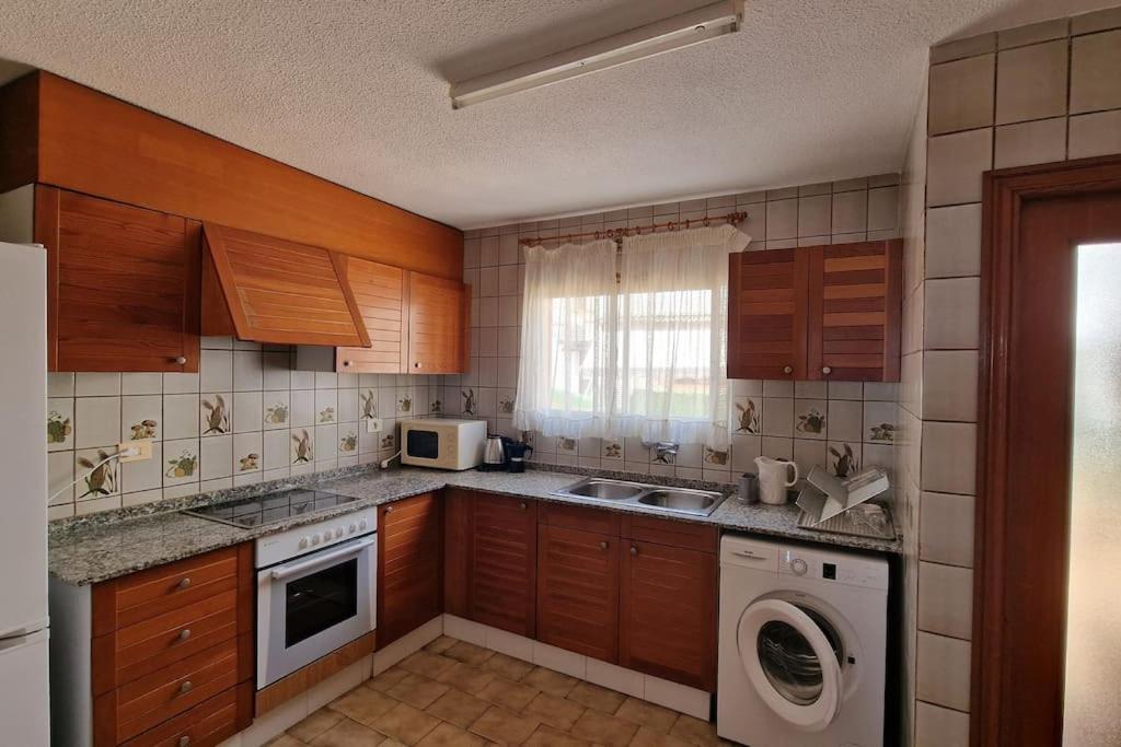 Bungalow Con Jardin Y Piscina Cerca De La Playa Oropesa del Mar Esterno foto