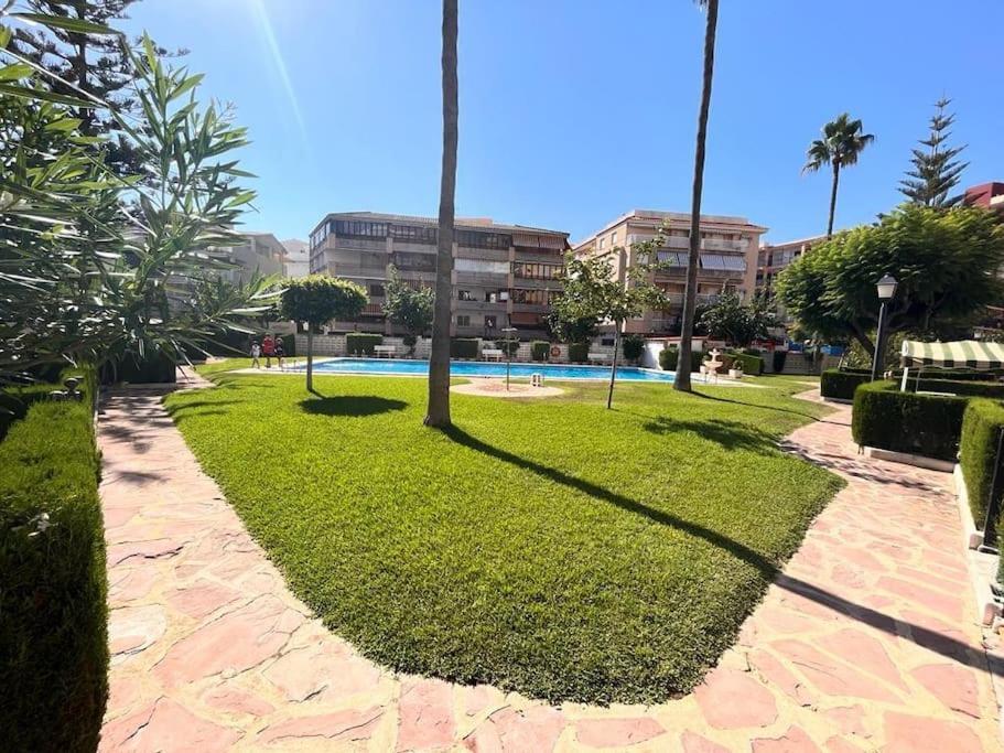 Bungalow Con Jardin Y Piscina Cerca De La Playa Oropesa del Mar Esterno foto